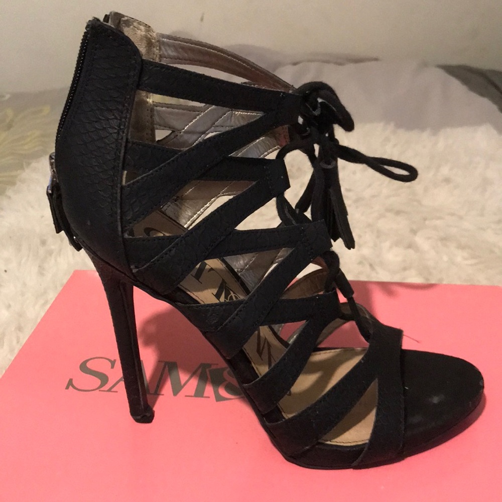 Black Heeled Sandals